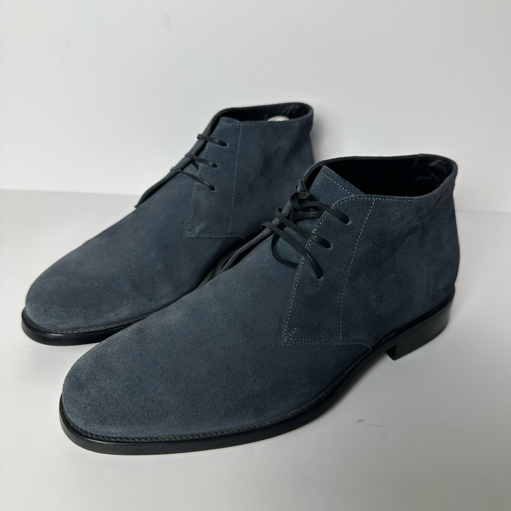 Men’s Salvatore Ferragamo Blue Suede Chukka Boots US 7